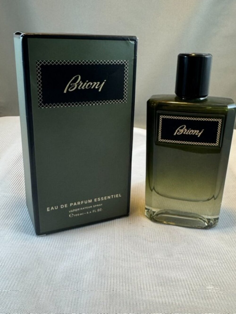 Brioni Essentiel Eau de Parfum Men's Spray 3.4oz New Open Box $155